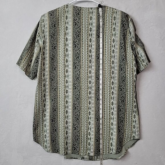 Vtg Pride & Joy Womens Size 12P Green Swirl Geometric Design Cross Over Buttons - Picture 11 of 16